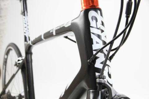 ジャイアント DEFY ADVANCED SL RABOBANK | cyclowired